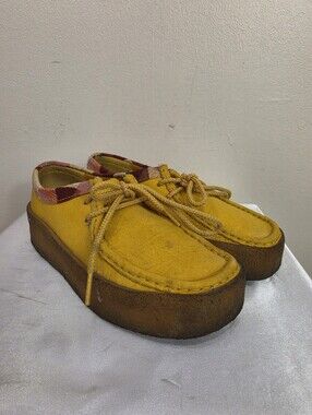 Clarks Tan Suede Moc Toe Casual Shoes